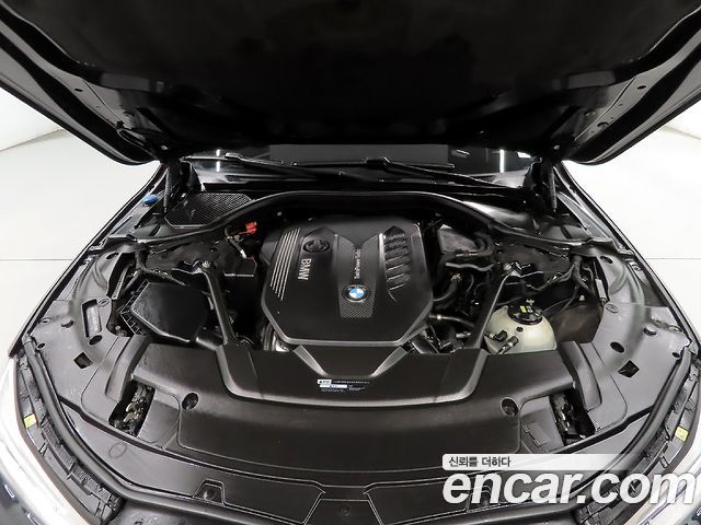 BMW 7-Series 730d xDrive M Sport