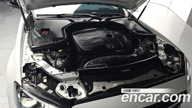 Mercedes-Benz E-Class E350 4MATIC AMG Line