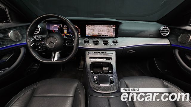 Mercedes-Benz E-Class E350 4MATIC AMG Line