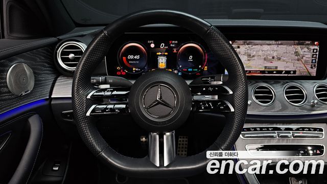 Mercedes-Benz E-Class E350 4MATIC AMG Line