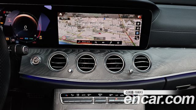 Mercedes-Benz E-Class E350 4MATIC AMG Line