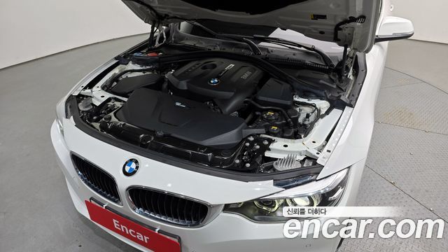 BMW 4-Series 420i Gran Coupe Special Edition