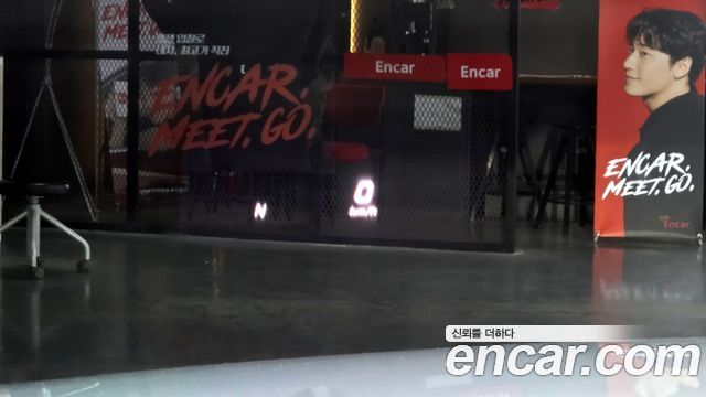 Mercedes-Benz E-Class E200 Avantgarde