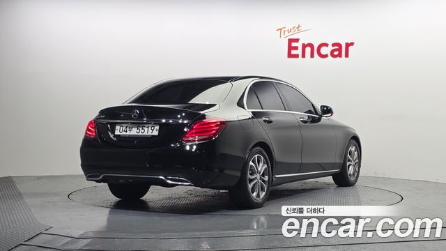 Mercedes-Benz C-Class C200 Avantgarde