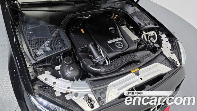 Mercedes-Benz C-Class C200 Avantgarde