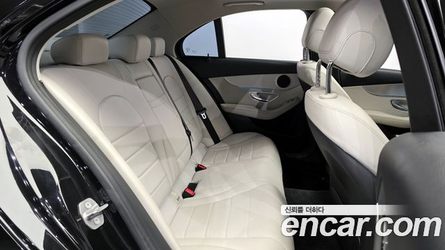 Mercedes-Benz C-Class C200 Avantgarde
