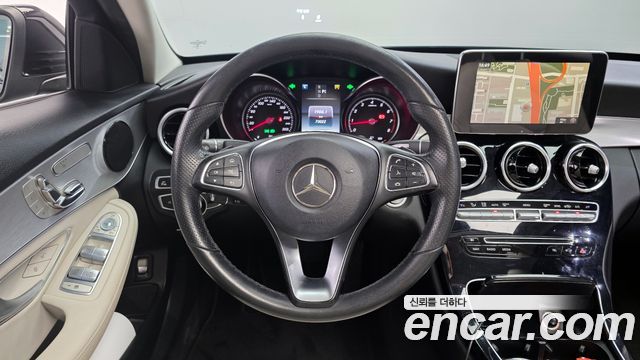 Mercedes-Benz C-Class C200 Avantgarde