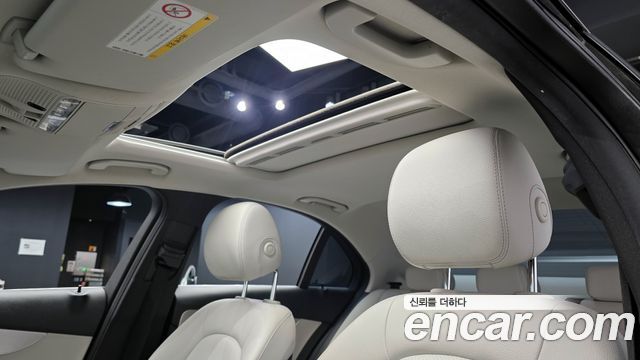 Mercedes-Benz C-Class C200 Avantgarde