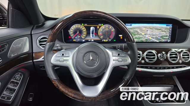 Mercedes-Benz S-Class S560L 4MATIC