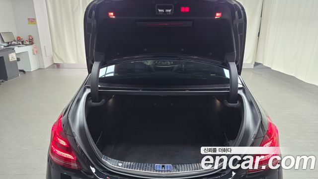 Mercedes-Benz S-Class S560L 4MATIC