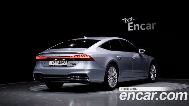 Audi A7 (4K) 45 TDI Quattro Premium