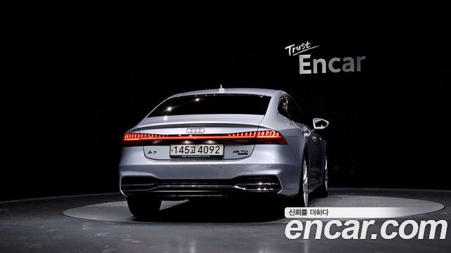 Audi A7 (4K) 45 TDI Quattro Premium