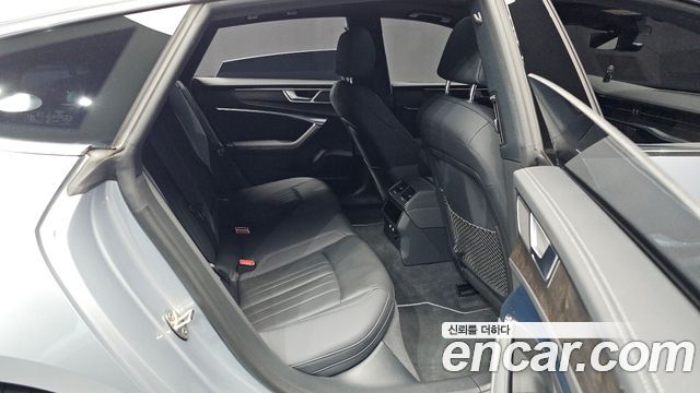 Audi A7 (4K) 45 TDI Quattro Premium