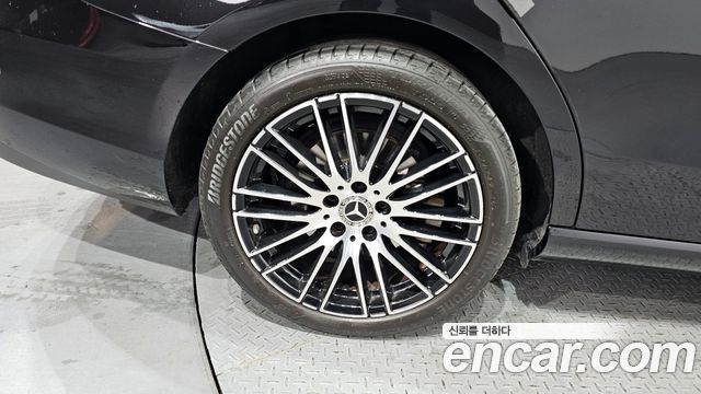 Mercedes-Benz C-Class C200 Avantgarde