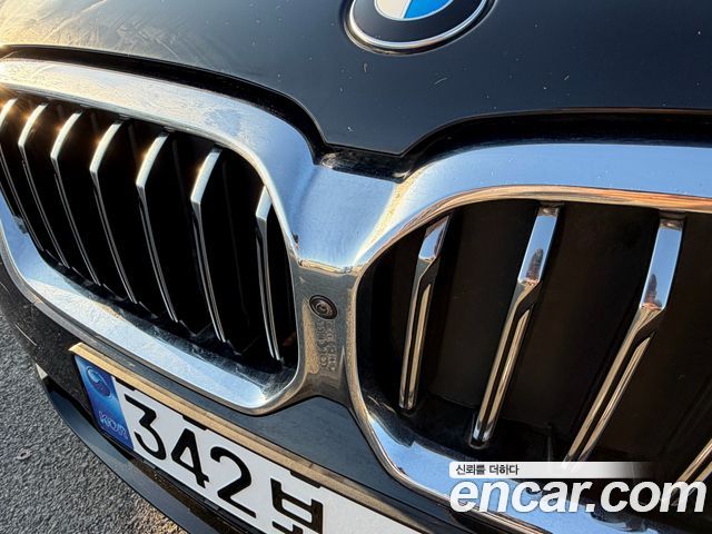 BMW 5-Series 530i Luxury