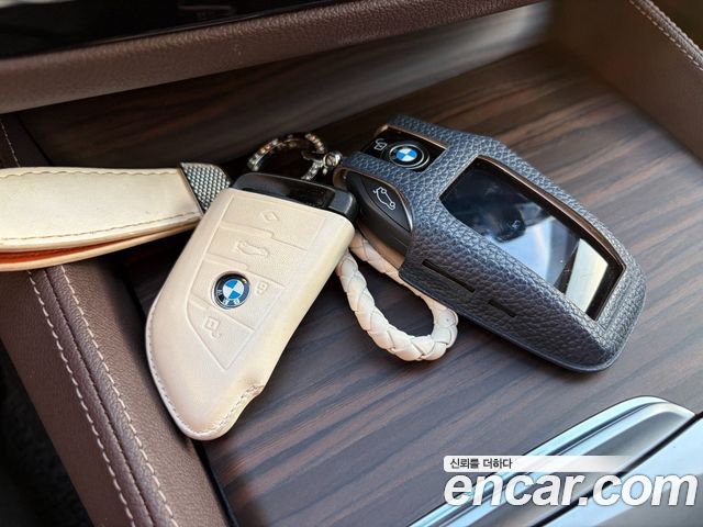 BMW 5-Series 530i Luxury
