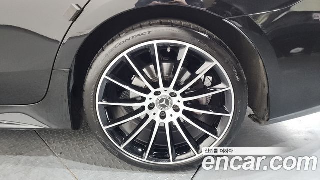 Mercedes-Benz CLS-Class CLS400d 4MATIC AMG Line
