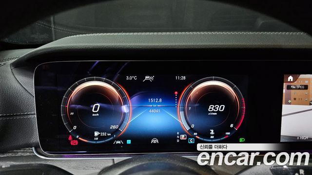 Mercedes-Benz E-Class E220d 4MATIC AMG Line