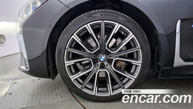 BMW 7-Series 730d xDrive M Sport