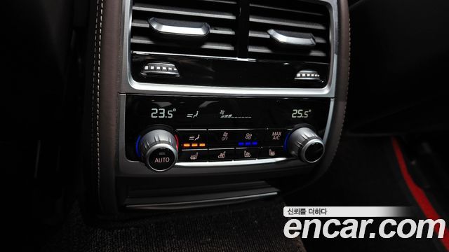 BMW 7-Series 730d xDrive M Sport