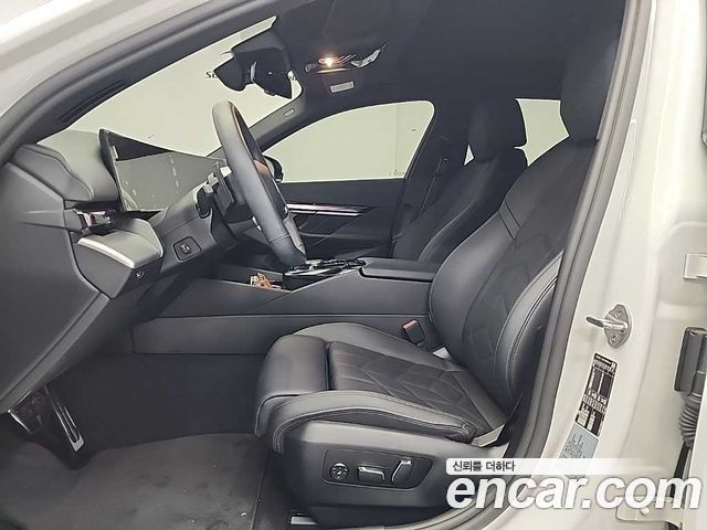 BMW 5-Series 520i Special Edition