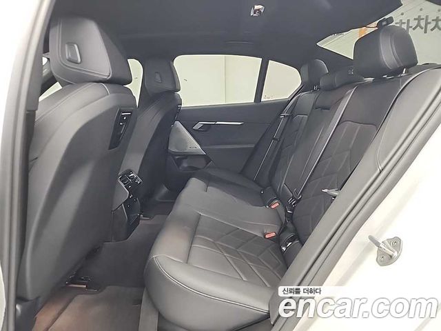 BMW 5-Series 520i Special Edition