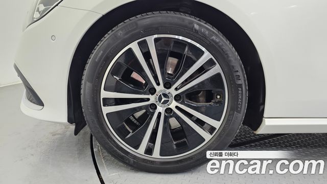 Mercedes-Benz E-Class E250 Avantgarde