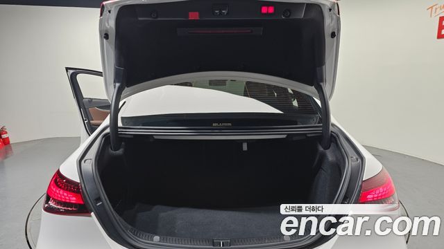 Mercedes-Benz E-Class E250 Avantgarde