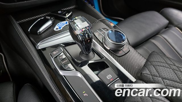 BMW 5-Series 520d M Sport package