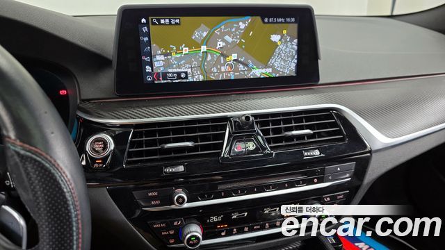 BMW 5-Series 520d M Sport package