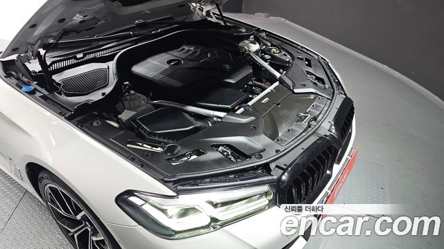 BMW 5-Series 530i M Sport Package