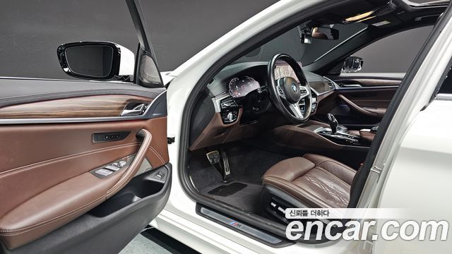 BMW 5-Series 530i M Sport Package