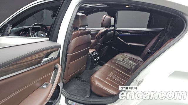 BMW 5-Series 530i M Sport Package