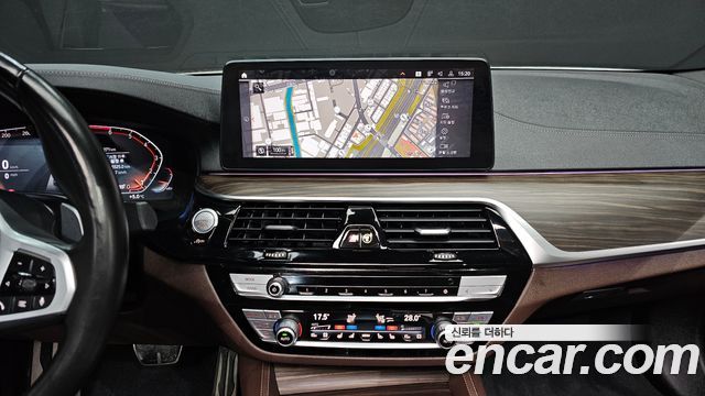 BMW 5-Series 530i M Sport Package