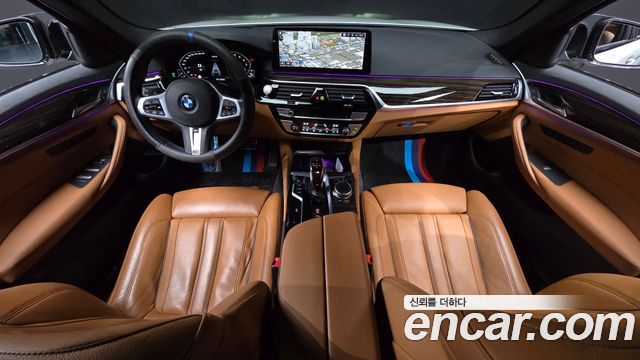 BMW 5-Series 520i M Sport