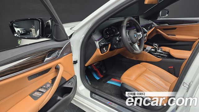 BMW 5-Series 520i M Sport
