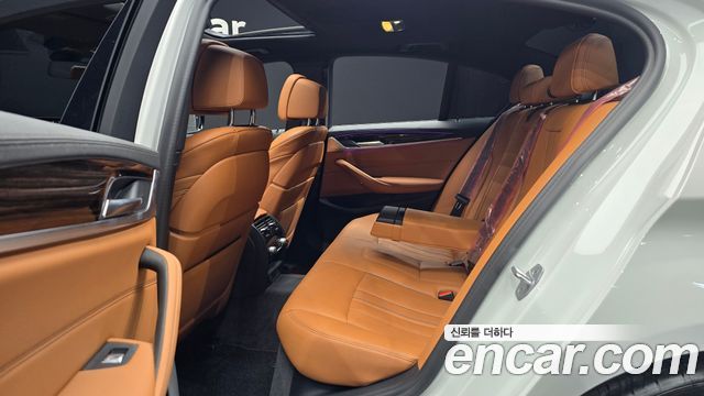 BMW 5-Series 520i M Sport