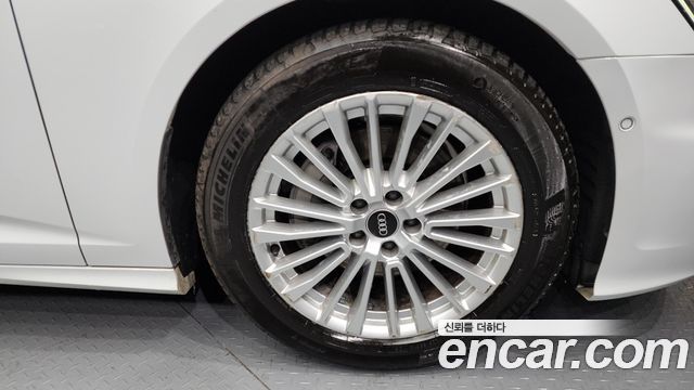 Audi A6 45 TFSI Premium