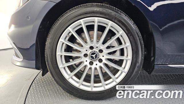 Mercedes-Benz E-Class E250 Exclusive