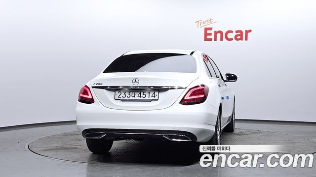 Mercedes-Benz C-Class C200 Avantgarde