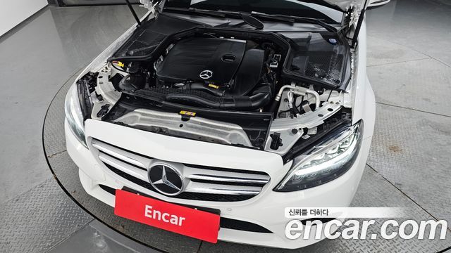 Mercedes-Benz C-Class C200 Avantgarde