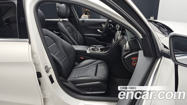 Mercedes-Benz C-Class C200 Avantgarde