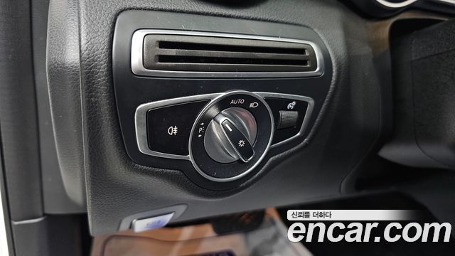 Mercedes-Benz C-Class C200 Avantgarde