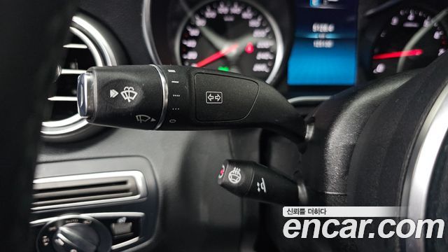 Mercedes-Benz C-Class C200 Avantgarde