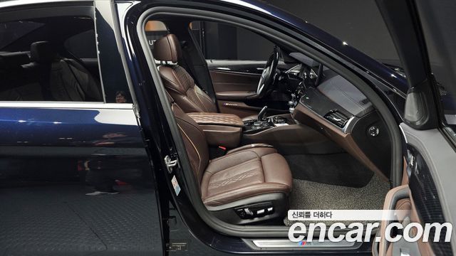 BMW 5-Series 530i M Sport Package