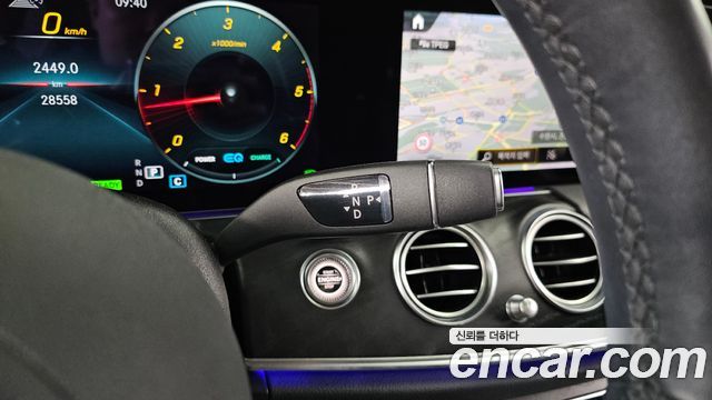 Mercedes-Benz E-Class E220d 4MATIC AMG Line