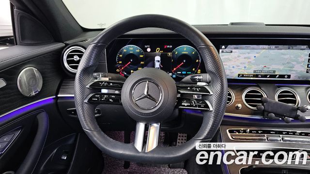 Mercedes-Benz E-Class E220d 4MATIC AMG Line