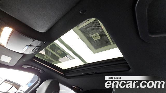 Mercedes-Benz E-Class E220d 4MATIC AMG Line