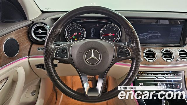 Mercedes-Benz E-Class E220d Exclusive