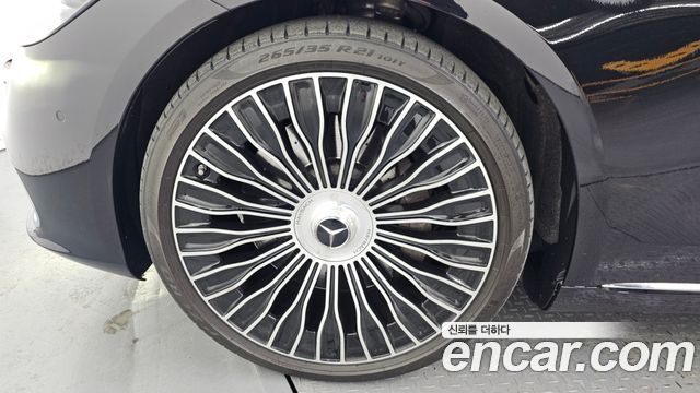 Mercedes-Benz S-Class Maybach S680 4MATIC
